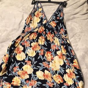 Flowy floral maxi dress